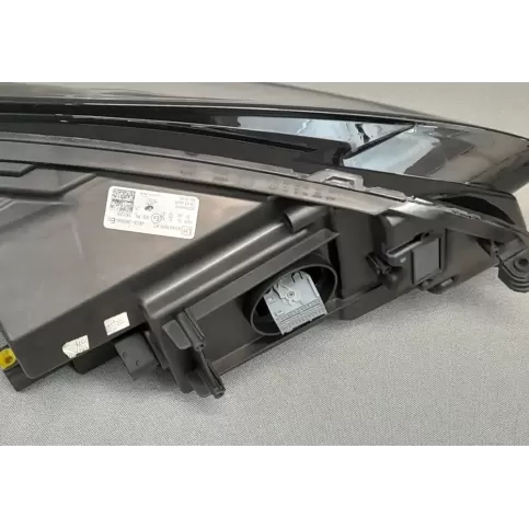 0020598303 фара передняя Jaguar E-Pace 2019