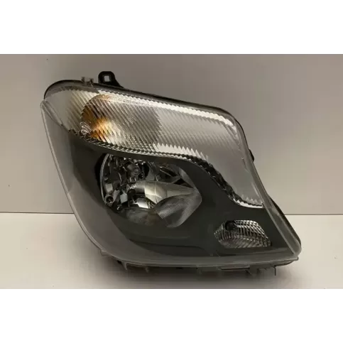 0110304200027605AA фара передняя Mercedes-Benz Sprinter W906 2017