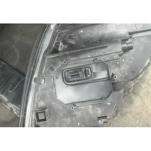 0301216681 фара передняя Mercedes-Benz S W221 2007