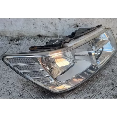05067786AC фара передняя Dodge Journey 2010