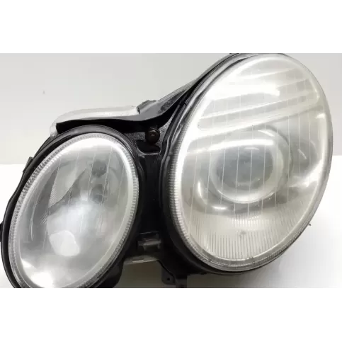 084401126L фара передняя Mercedes-Benz E W211 2004