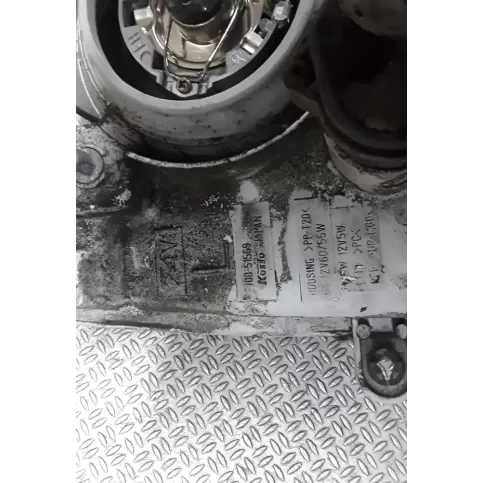 10051569 фара передняя Daihatsu Move L900 1999
