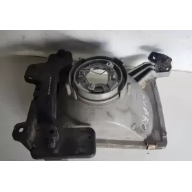 11024718 фара передняя Nissan Navara D22 2000