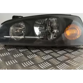 1758740 фара передняя Hyundai Elantra 2004