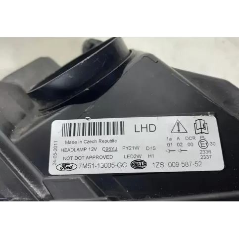 1ZS00958752 фара передняя Ford C-MAX I 2008