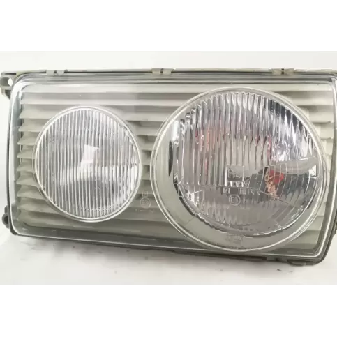 24425R19 фара передняя Mercedes-Benz W123 1985