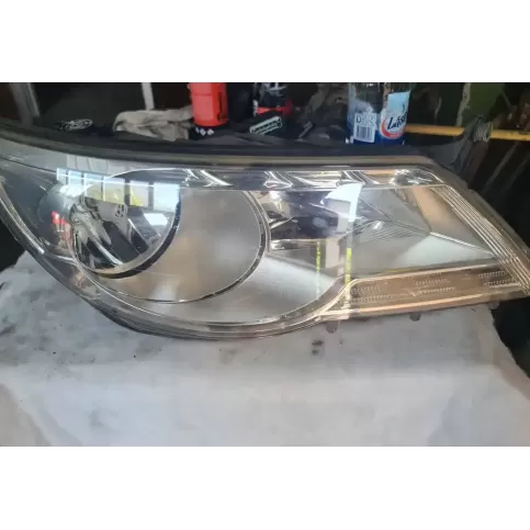 24703804000242 фара передня Volkswagen Tiguan 2008