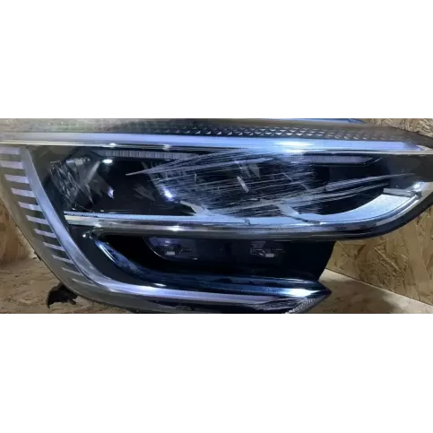 260105675R фара передняя Renault Megane IV 2017