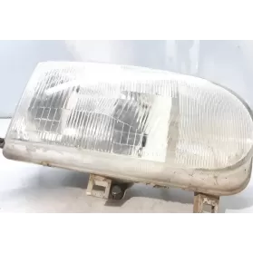 260108C006 фара передняя Nissan Vanette 1991