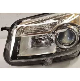 26060BR01B фара передняя Nissan Qashqai 2012