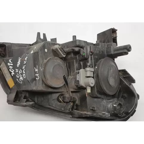 26060JD00A фара передняя Nissan Qashqai+2 2008