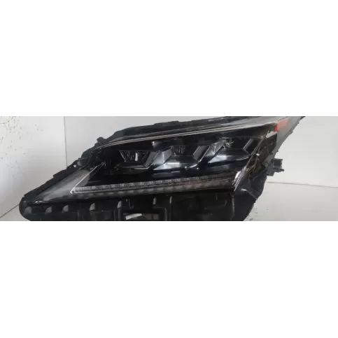 3009028 фара передняя Lexus RX 450H 2017