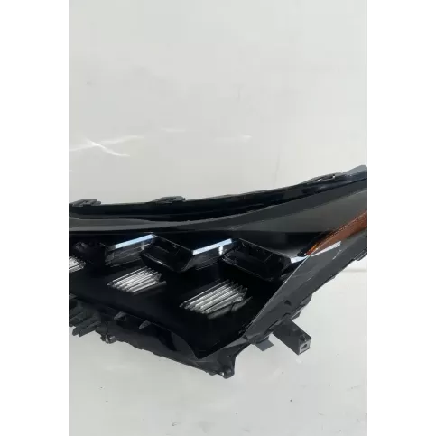 3190070450 фара передняя Lexus NX 2016