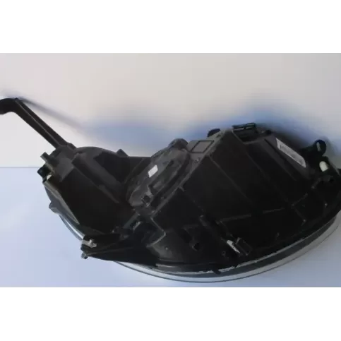39015506 фара передняя Opel Adam 2019