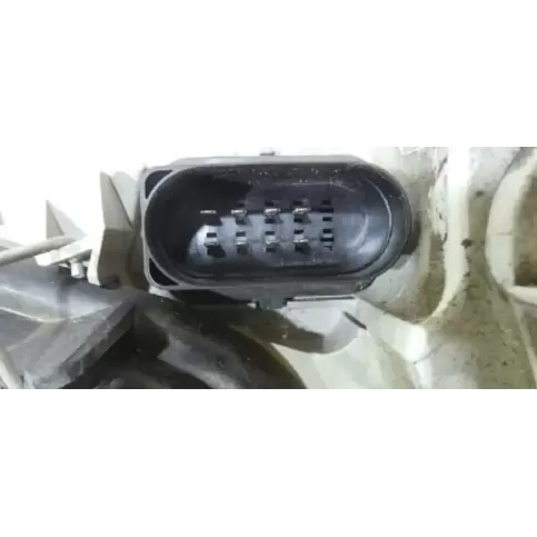 46556564 фара передняя Alfa Romeo 147 2001