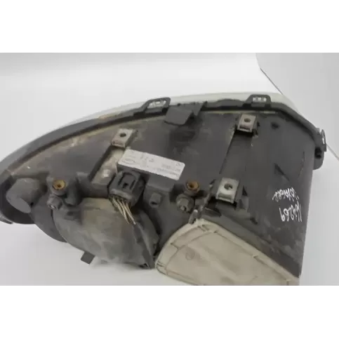 4857711AA фара передня Chrysler Grand Voyager IV 2001