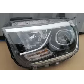 4H92121070 фара передняя Hyundai H-1, Starex, Satellite 2018