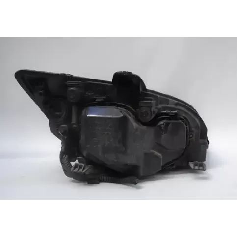 4M5113101RC фара передняя Ford Focus 2005