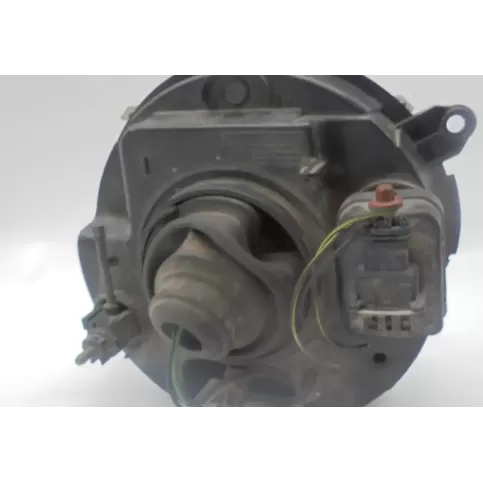 55155817AD фара передняя Jeep Cherokee III KJ 2001