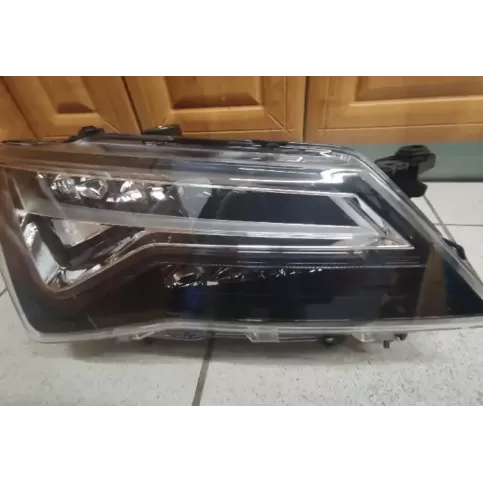 576941008F фара передня Seat Ateca 2020