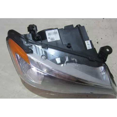 7277004 фара передня BMW X3 F25 2011