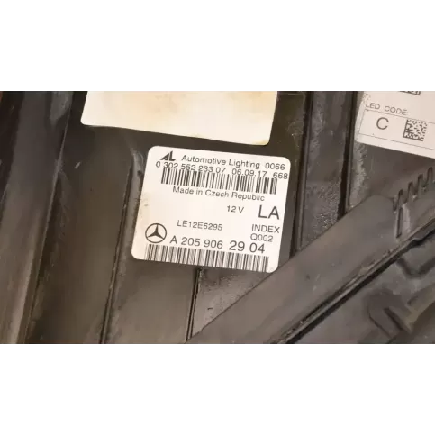 7520RRR фара передня Mercedes-Benz C AMG W205 2019