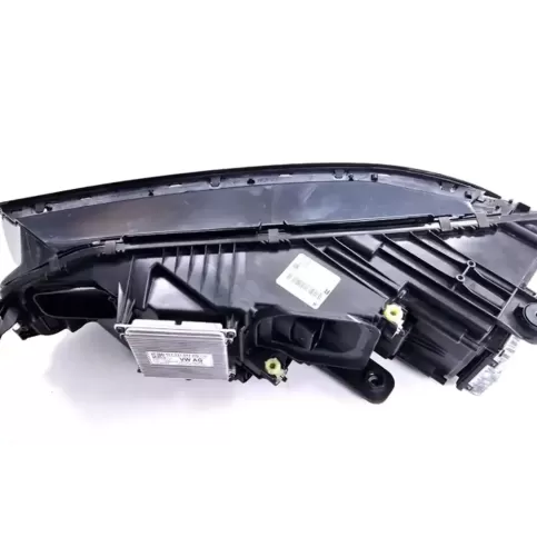 761941082D фара передня Volkswagen Touareg III 2017