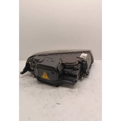 7L6941015A фара передня Volkswagen Touareg I 2006