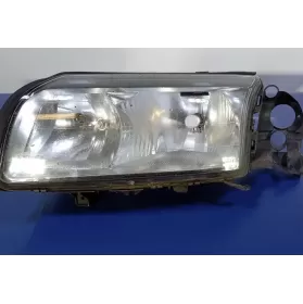 8620889 фара передня Volvo S80 2002