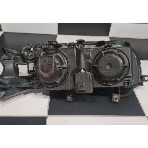 8678546 фара передняя Volvo S80 2001