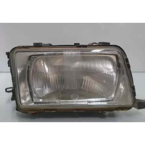 893941030E фара передня Audi 80 B1 1989