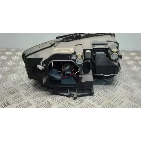 8E0990007C фара передня Audi A4 S4 B6 8E 8H 2005