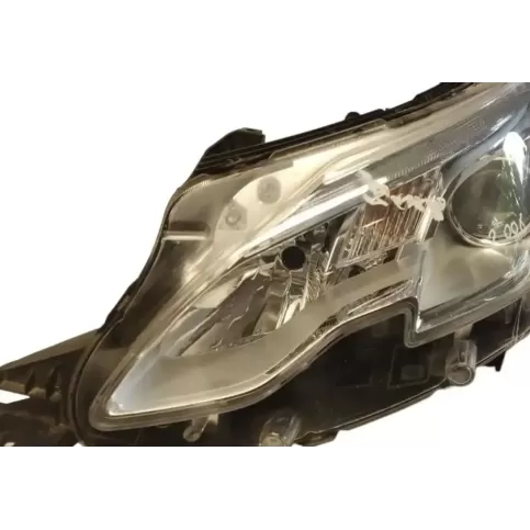 90015175 фара передняя Peugeot 2008 I 2018