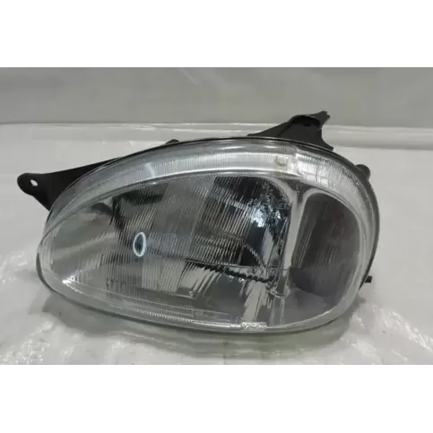 90444786 фара передня Opel Corsa B 1996