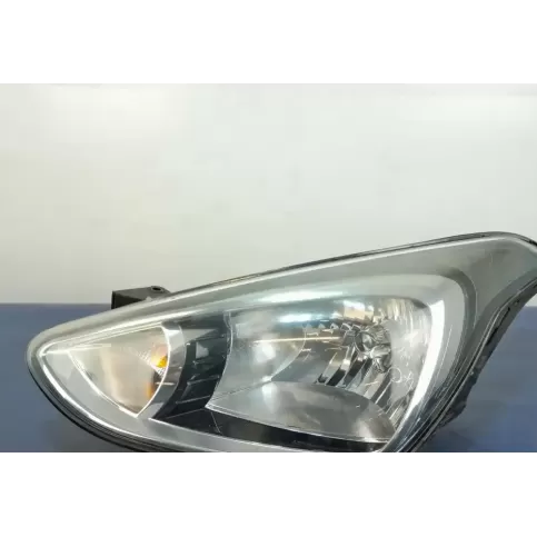 92101-B9000A фара передняя Hyundai i10 2015