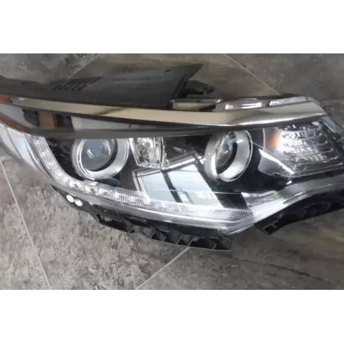 92102D4XXX фара передня KIA Optima 2015
