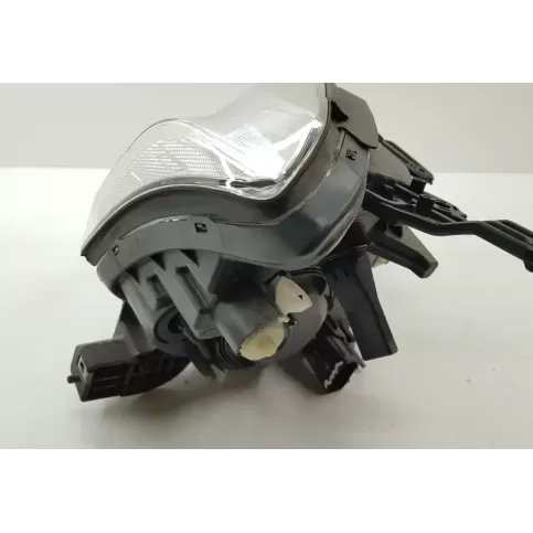 95269102 фара передняя Chevrolet Trax 2013