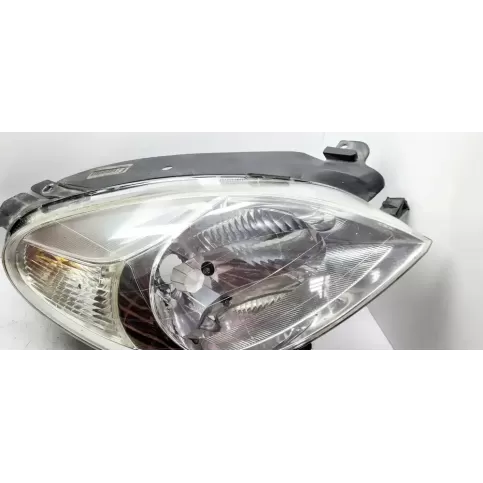 9649981780 фара передня Citroen Xsara Picasso 2002