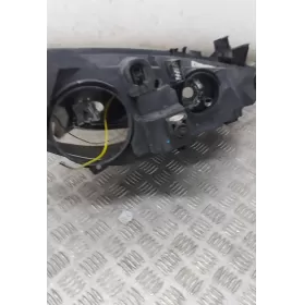 965576438000 фара передняя Peugeot 307 2002