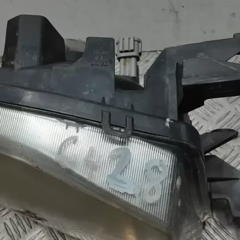 A02A101 фара передняя Nissan Navara D40 2004