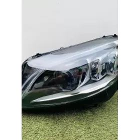 A2059061506 фара передняя Mercedes-Benz C W205 2018