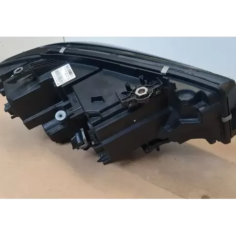 A95A1DB3702 фара передняя BMW 3 G20 G21 1900
