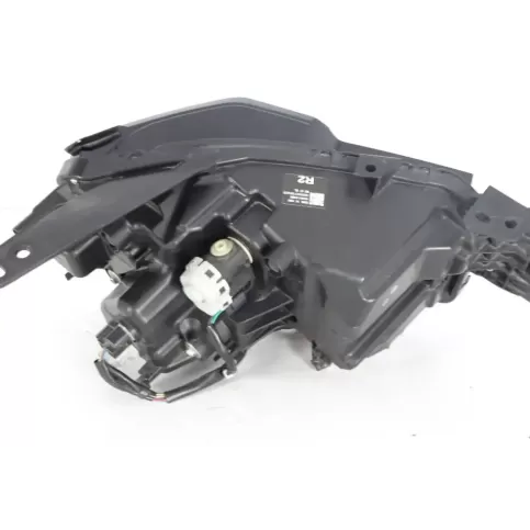 DN4L-51-040 фара передняя Mazda MX-30 2020