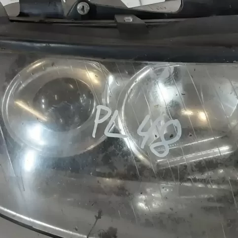 E13201364 фара передняя Audi A4 S4 B6 8E 8H 2003