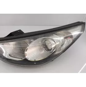E2-B5-54-2 фара передня Hyundai ix35 2015