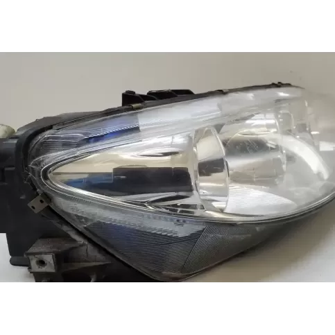 F014002473R фара передняя Mazda 6 2004