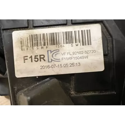 F15RF15042W фара передня Hyundai i40 2016