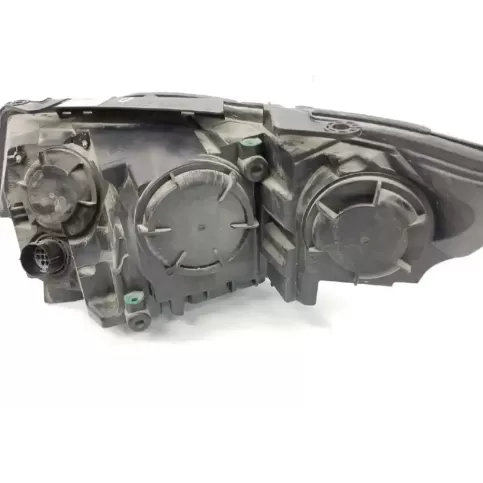 LR060876 фара передняя Land Rover Discovery Sport 2014