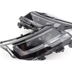 M8E2-13W029-HK фара передняя Land Rover Range Rover L460 Type LK 2022