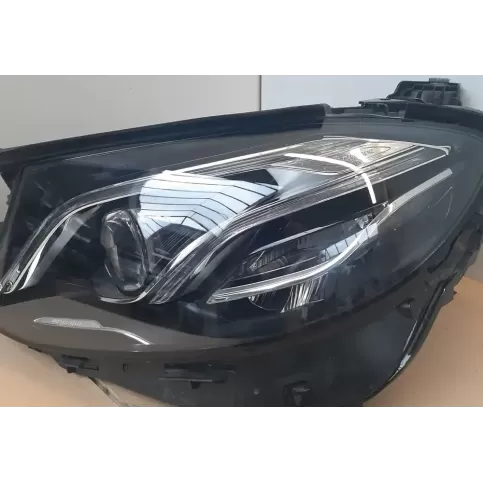 W2139060508 фара передняя Mercedes-Benz E W213 1900